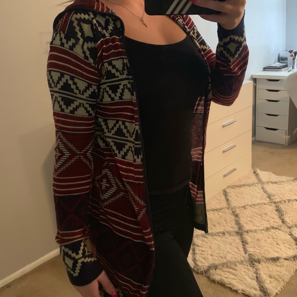 Cardigan - Picture 2 of 3
